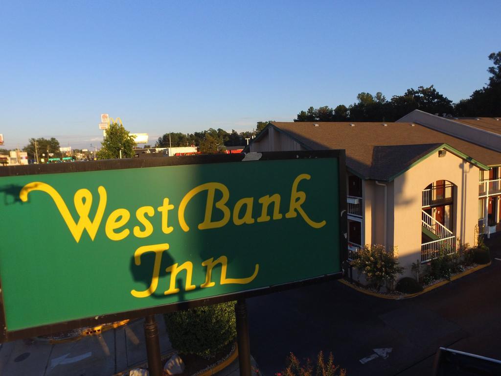 West Bank Inn Augusta Exteriör bild