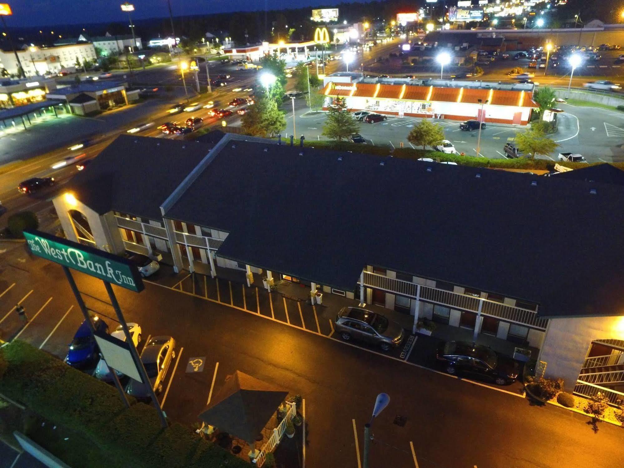 West Bank Inn Augusta Exteriör bild
